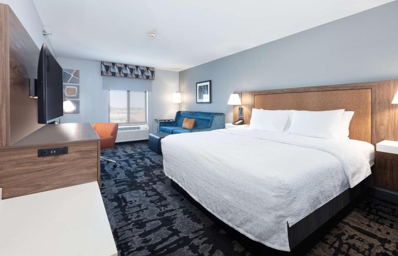 Hampton Inn Norfolk Ngoại thất bức ảnh